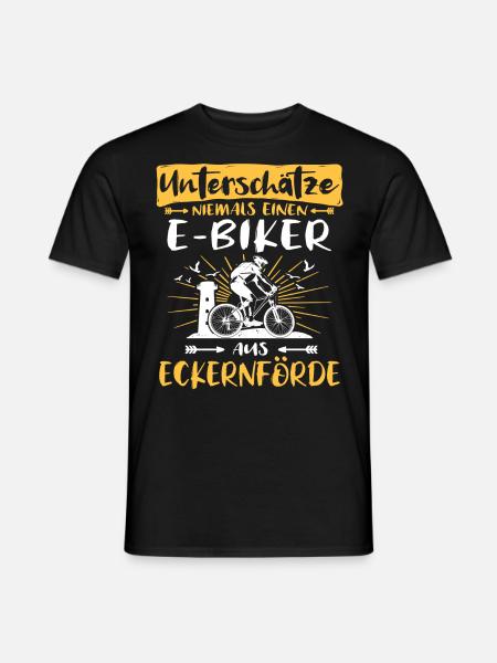 Ebike Eckernförde Ebiking Eckernförderer E-Biker - Männer T-Shirt - Schwarz