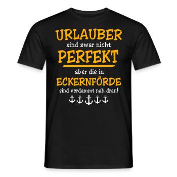Eckernförde Urlaub Souvenir - Männer T-Shirt - Schwarz - Vorne - AI Model Male 178 light (178cm)