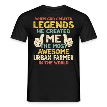 Urban Farmer - Männer T-Shirt - Schwarz - Vorne - AI Model Male 178 light (178cm)