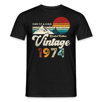 Millésime 1974 Anniversaire Montagnes - T-shirt homme - noir - Devant - AI Model Male 178 light (178cm)