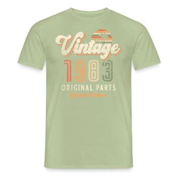 Vintage 1983 Geburtstag Retro - Männer T-Shirt - Sage - Vorne - AI Model Male 178 light (178cm)