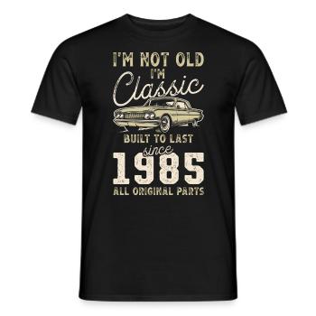 Né en 1985 Anniversaire Voiture classique - T-shirt homme - noir - Devant - AI Model Male 178 light (178cm)