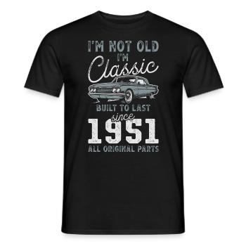 Né en 1951 Anniversaire Voiture classique - T-shirt homme - noir - Devant - AI Model Male 178 light (178cm)