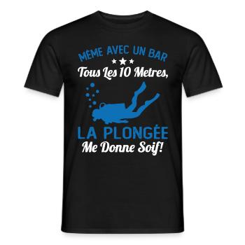 La Plongée Me Donne Soif Mer Cadeau Plongeur Apnée - T-shirt homme - noir - Devant - AI Model Male 178 light (178cm)