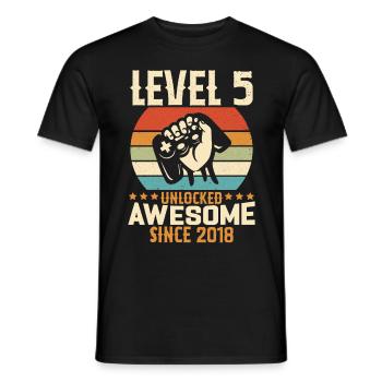 Level 5 Jahre Gaming-Geburtstagsgeschenk freischalten - Männer T-Shirt - Schwarz - Vorne - AI Model Male 178 light (178cm)