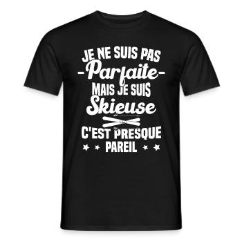 Pas parfaite mais je suis Skieuse Cadeau Humour - T-shirt homme - noir - Devant - AI Model Male 178 light (178cm)