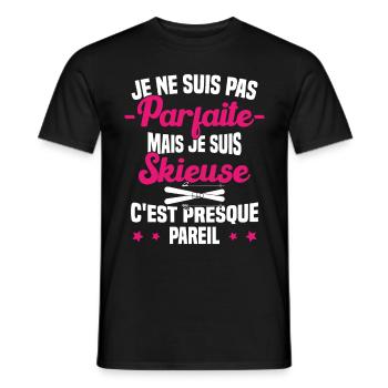 Pas parfaite mais je suis Skieuse Cadeau Humour - T-shirt homme - noir - Devant - AI Model Male 178 light (178cm)
