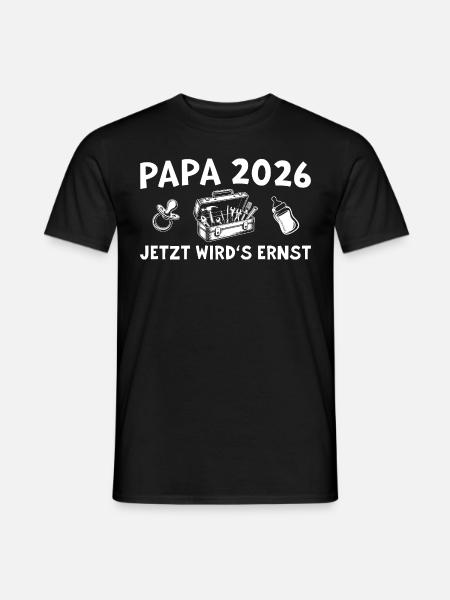 Papa 2026 Schwangerschaft verkünden - Männer T-Shirt - Schwarz