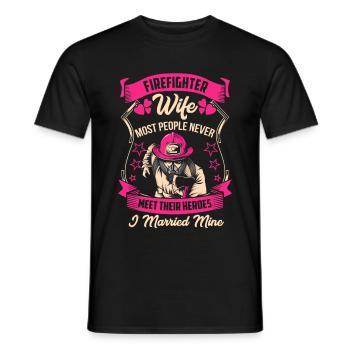 Pompier femme pompier mariage cadeau héros - T-shirt homme - noir - Devant - AI Model Male 178 light (178cm)