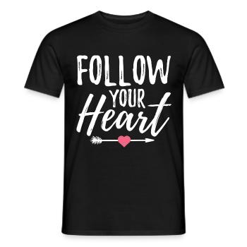 Folge deinem Herzen - Männer T-Shirt - Schwarz - Vorne - AI Model Male 178 light (178cm)