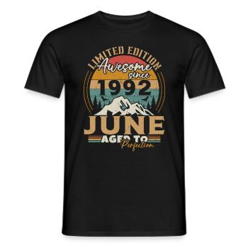 June 1992 Vintage Born in June 1992 Anniversary - Men's T-Shirt - black - Front - AI Model Male 178 light (178cm)