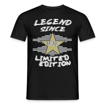 LEGEND SINCE 1973, wahre Legenden - Männer T-Shirt - Schwarz - Vorne - AI Model Male 178 light (178cm)