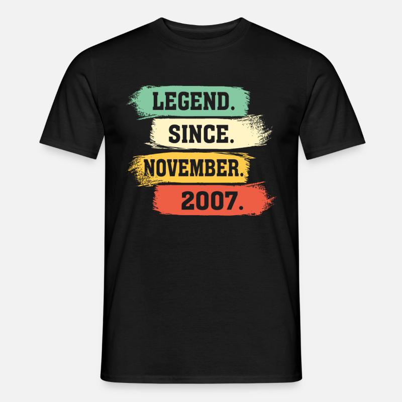 Legend since November 2007 - Männer T-Shirt - Schwarz