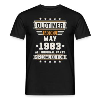 Voiture ancienne mai 1983 cadeau d’anniversaire - T-shirt homme - noir - Devant - AI Model Male 178 light (178cm)