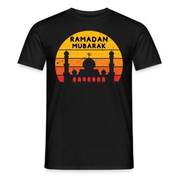 Ramadan Mubarak Sunset - Männer T-Shirt - Schwarz - Vorne - AI Model Male 178 light (178cm)