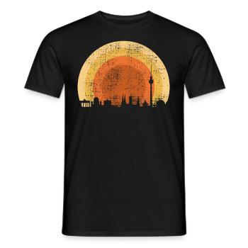Vintage Berlin T Shirt - Männer T-Shirt - Schwarz - Vorne - AI Model Male 178 light (178cm)