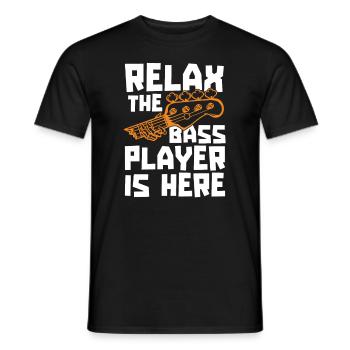 Entspannen Sie Sich, Der Bassist Ist Hier - Männer T-Shirt - Schwarz - Vorne - AI Model Male 178 light (178cm)