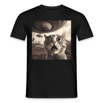 Funny Anxious Cats Selfie UFO Alien - Men's T-Shirt - black - Front - AI Model Male 178 light (178cm)