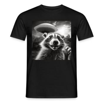 Funny Frightened Raccoon Selfie UFO Alien - Men's T-Shirt - black - Front - AI Model Male 178 light (178cm)