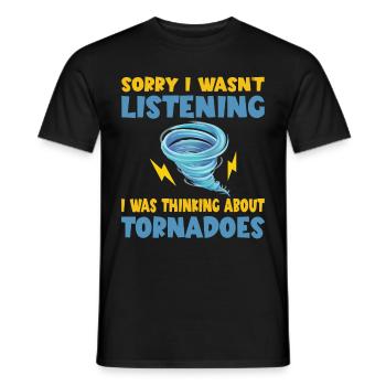 Drôle Tornade Hurricane Weather Chaser - T-shirt homme - noir - Devant - AI Model Male 178 light (178cm)