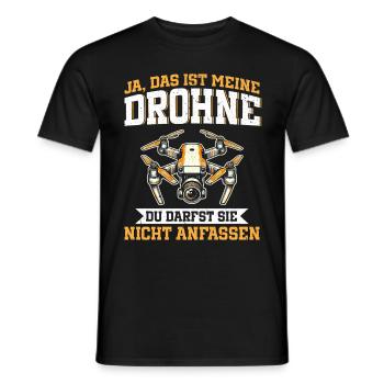 Drone Pilot Quadcopter Flying Quadcopter - Men's T-Shirt - black - Front - AI Model Male 178 light (178cm)