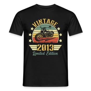 Vintage 2013 Retro Motorcycle Birthday Gift - Men's T-Shirt - black - Front - AI Model Male 178 light (178cm)