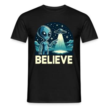 Lustiges Außerirdischer Alien Believe - Männer T-Shirt - Schwarz - Vorne - AI Model Male 178 light (178cm)
