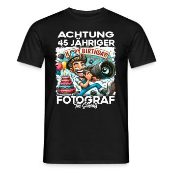 Fotograf Geburtstagsgeschenk 45 Jahre Geburtstag - Männer T-Shirt - Schwarz - Vorne - AI Model Male 178 light (178cm)