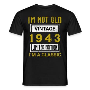 Birthday 82 years old I'm not old I ́m classic - Men's T-Shirt - black - Front - AI Model Male 178 light (178cm)