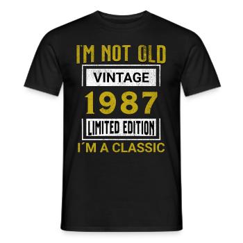Birthday 38 years old I'm not old I ́m classic - Men's T-Shirt - black - Front - AI Model Male 178 light (178cm)