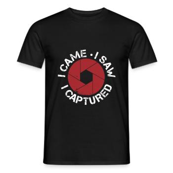 Fotografieren - Männer T-Shirt - Schwarz - Vorne - AI Model Male 178 light (178cm)