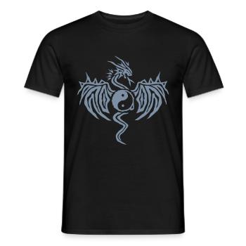 Yin Yang Dragon - Männer T-Shirt - Schwarz - Vorne - AI Model Male 178 light (178cm)