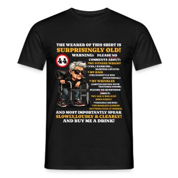 Geburtstag Frauen Turning 44 Surprisingly Old - Männer T-Shirt - Schwarz - Vorne - AI Model Male 178 light (178cm)
