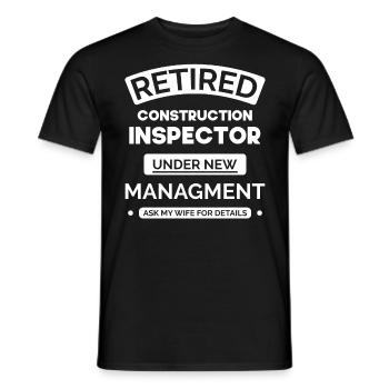 Bauinspektor im Ruhestand - Männer T-Shirt - Schwarz - Vorne - AI Model Male 178 light (178cm)