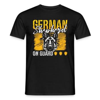 German Shepherd On Guard Belgian Shepherd Lover - Männer T-Shirt - Schwarz - Vorne - AI Model Male 178 light (178cm)