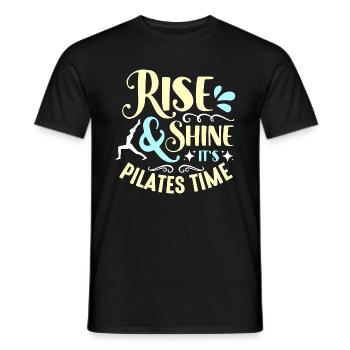 Pilates Rise And Shine It's Pilates Time Reformer - Männer T-Shirt - Schwarz - Vorne - AI Model Male 178 light (178cm)