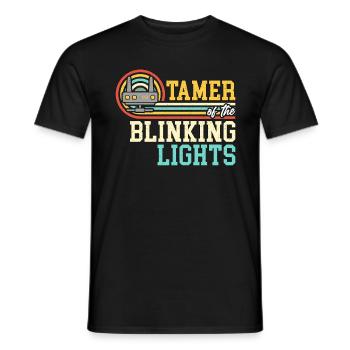 Ingénieur réseau dompteur du programmeur clignotant - T-shirt homme - noir - Devant - AI Model Male 178 light (178cm)