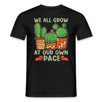 Succulent We All Grow Our Own Pace Loves Gardening - Männer T-Shirt - Schwarz - Vorne - AI Model Male 178 light (178cm)