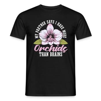 Orchidées Mon partenaire dit que j’ai plus de plantes d’orchidées - T-shirt homme - noir - Devant - AI Model Male 178 light (178cm)