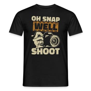 Photographer Oh Snap Well Shoot Camera Photo Shoot - Männer T-Shirt - Schwarz - Vorne - AI Model Male 178 light (178cm)