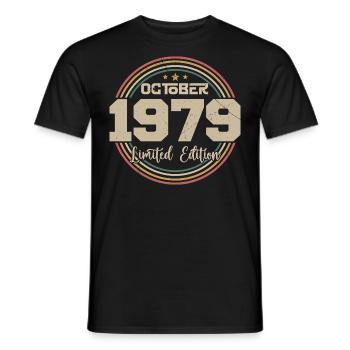 Né en octobre 1979 Retro Anniversaire Octobre 1979 - T-shirt homme - noir - Devant - AI Model Male 178 light (178cm)
