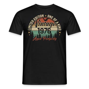 Jahrgang 1976 Retro 1976 Geburtstagsgeschenk 1976 - Männer T-Shirt - Schwarz - Vorne - AI Model Male 178 light (178cm)