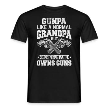 Gunpa Wie Ein Normaler Opa, Aber Mehr Spaß Und Besitzt T - Männer T-Shirt - Schwarz - Vorne - AI Model Male 178 light (178cm)