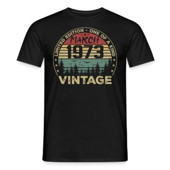 März 1973 - Bestes Geburtstagsgeschenk März 1973 - Männer T-Shirt - Schwarz - Vorne - AI Model Male 178 light (178cm)
