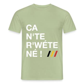 Ca n'te r'wéte né ! - Ca ne te regarde pas ! - T-shirt homme - vert sauge - Devant - AI Model Male 178 light (178cm)