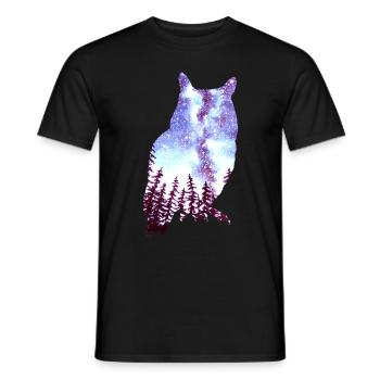 Eule Sternenhimmel Wald - Männer T-Shirt - Schwarz - Vorne - AI Model Male 178 light (178cm)