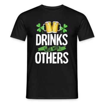St Patricks Jour Boire bière fête cadeau - T-shirt homme - noir - Devant - AI Model Male 178 light (178cm)
