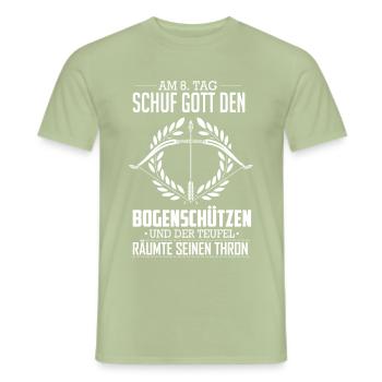Bogenschütze - Männer T-Shirt - Sage - Vorne - AI Model Male 178 light (178cm)