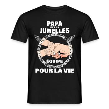 Papa et filles jumelles équipe parfaite - T-shirt homme - noir - Devant - AI Model Male 178 light (178cm)