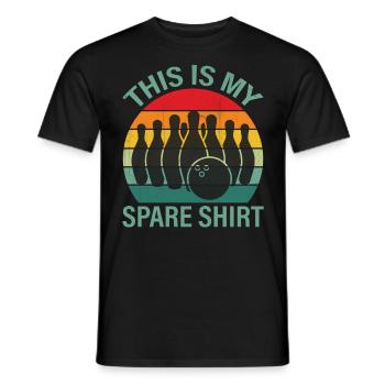 Bowling Smashing Pins - This Is My Spare - Männer T-Shirt - Schwarz - Vorne - AI Model Male 178 light (178cm)
